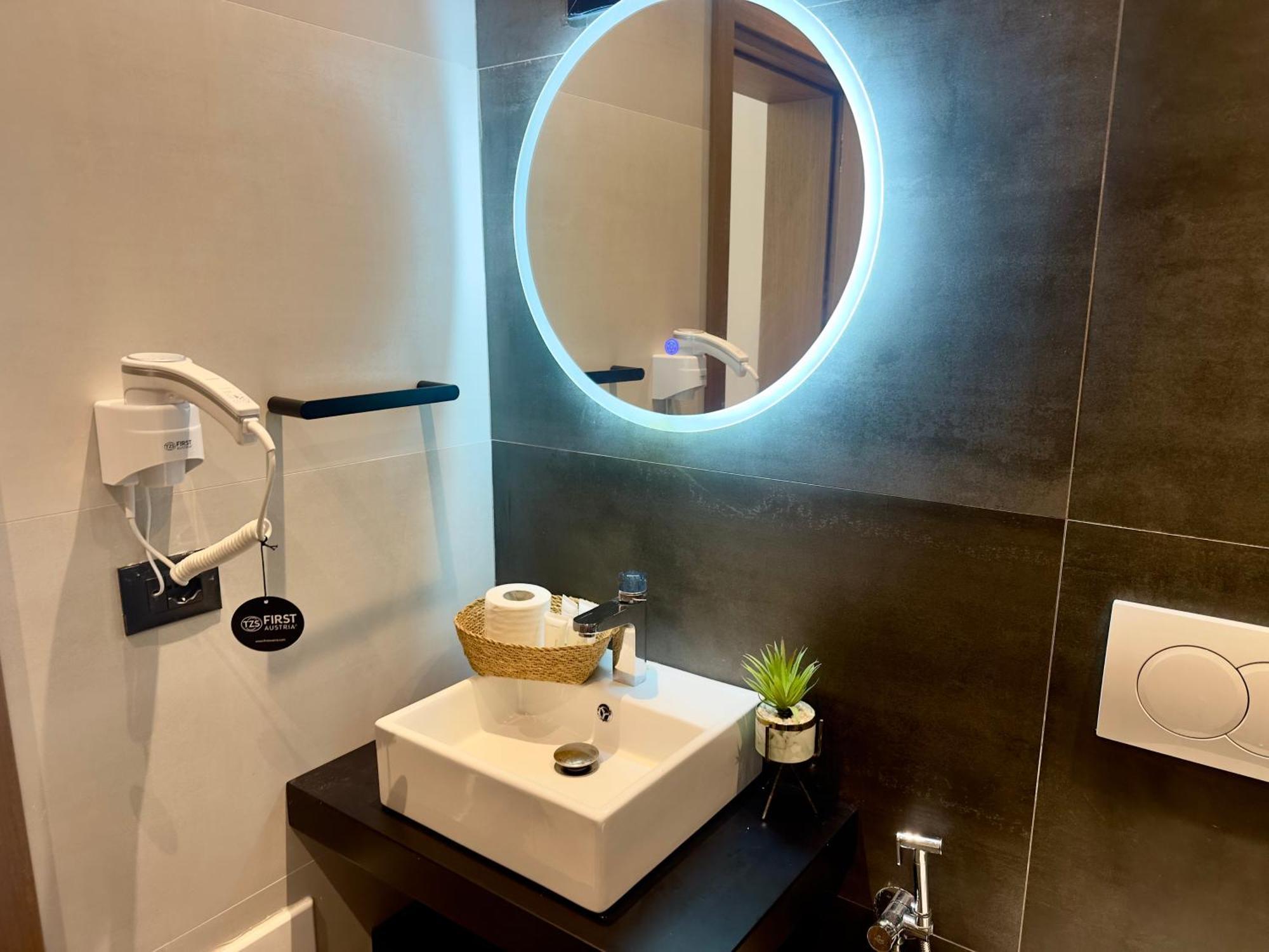 Elmar Comfort 4* Wlora